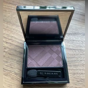 BURBERRY EYESHADOW
